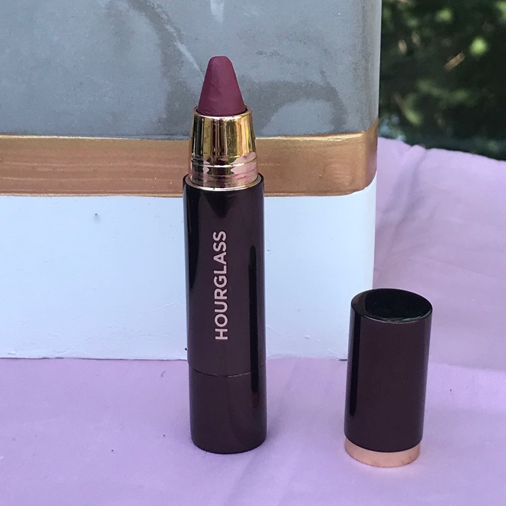 🆕 Hourglass lipstick brand new
